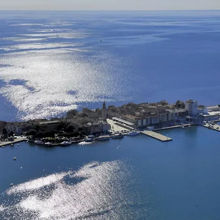 In With Terrace, Air Conditioning, Wi-fi Apartmán *