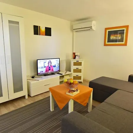 In With Terrace, Air Conditioning, Wi-fi Apartmán Savudrija