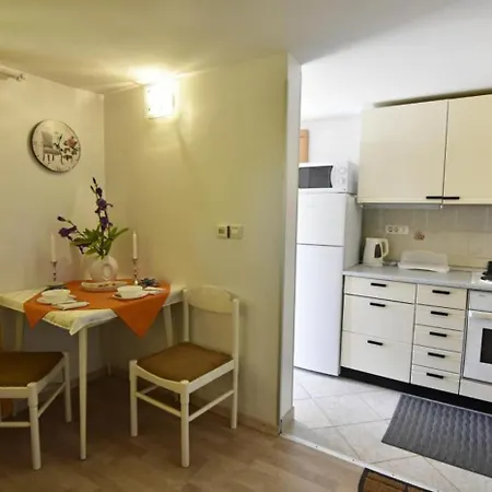 In With Terrace, Air Conditioning, Wi-fi Apartmán Savudrija